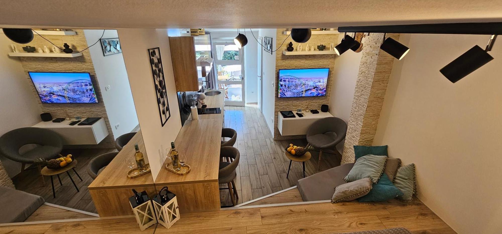 Studio Ayla Apartment โรวีน ภายนอก รูปภาพ